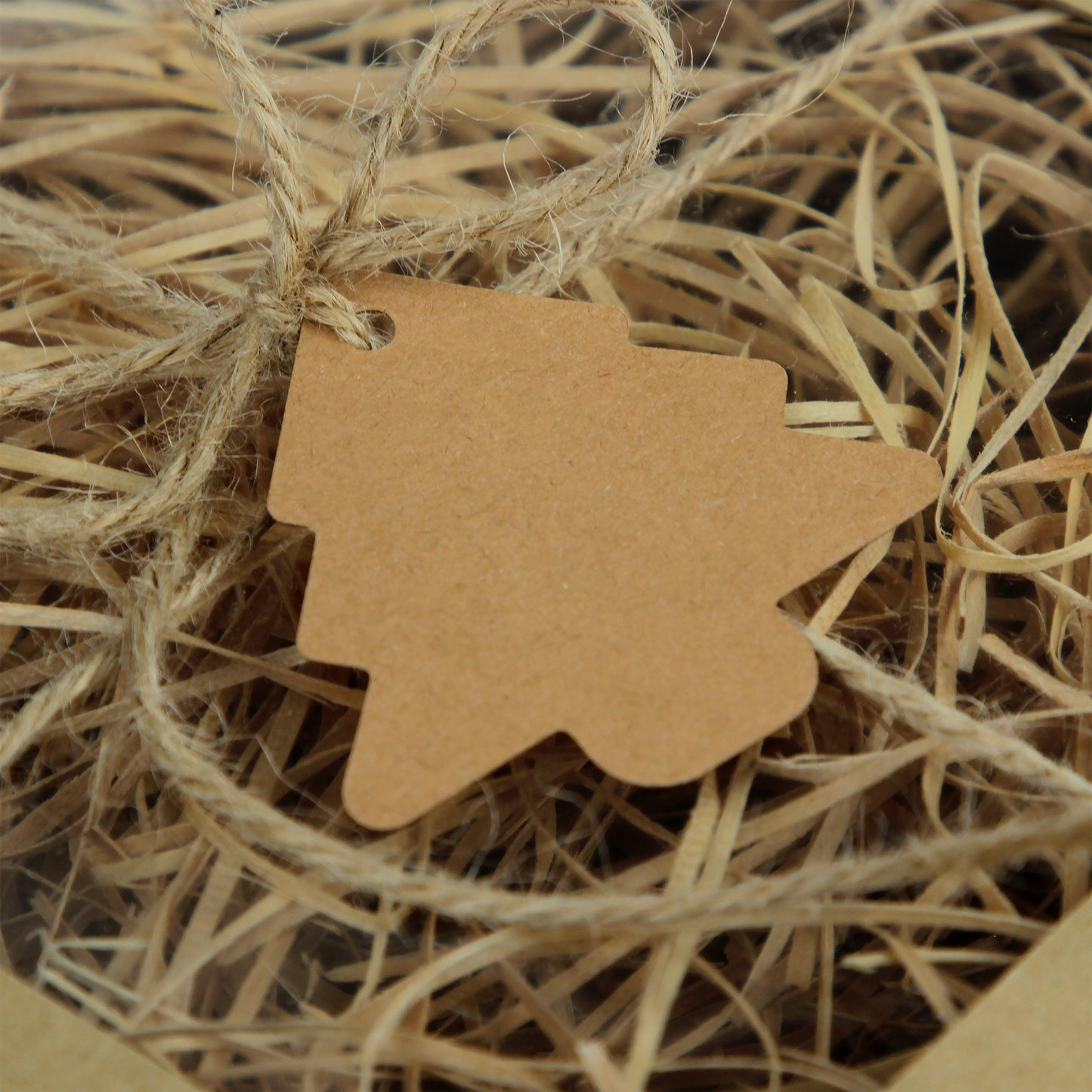 Zawieszka ozdobna w kształcie choinki, 55×55 mm, KRAFT, 50 szt