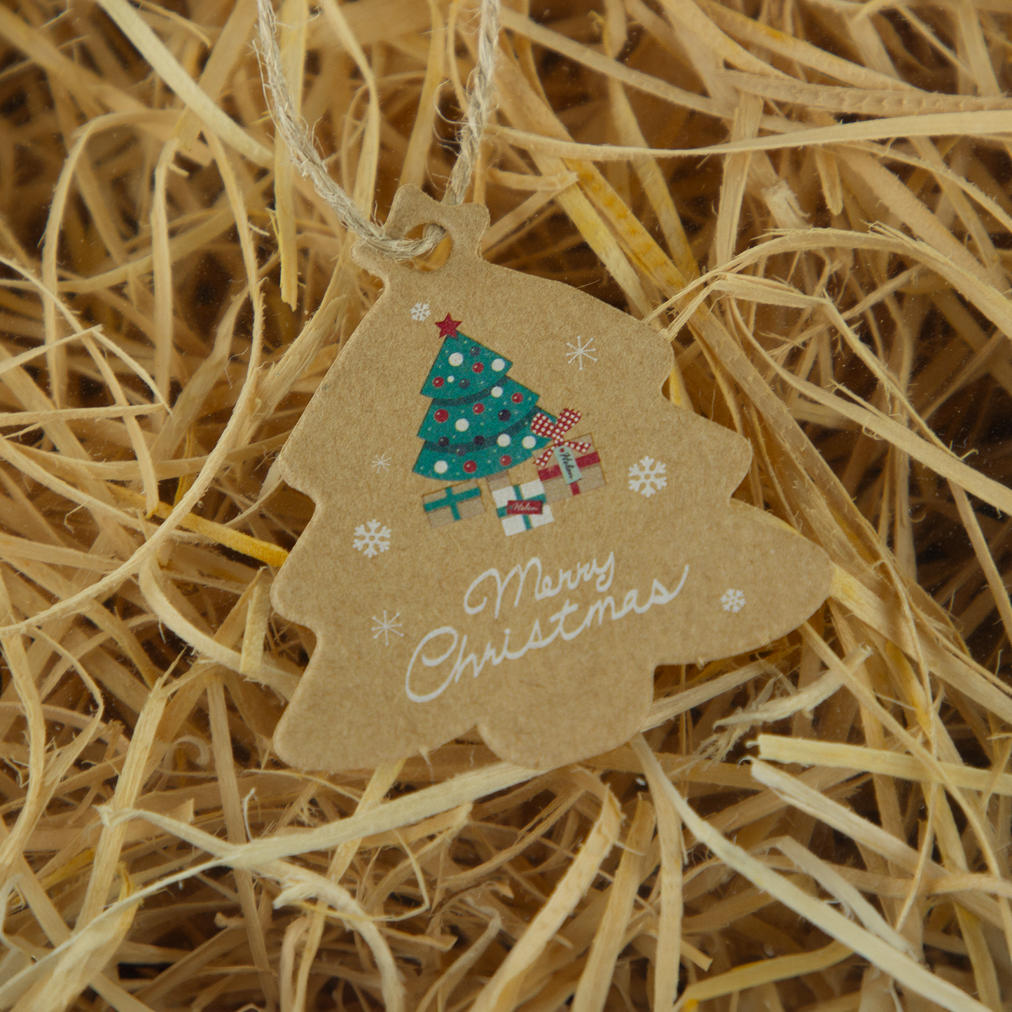 Zawieszki świąteczne w kształcie choinki ze sznurkiem, 55×45 mm, kraft, 48 szt